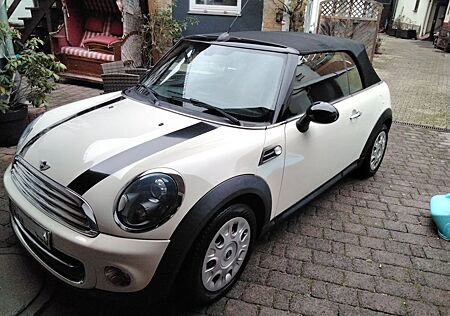 Mini Cooper Cabrio Cooper Chilli Ausstattung
