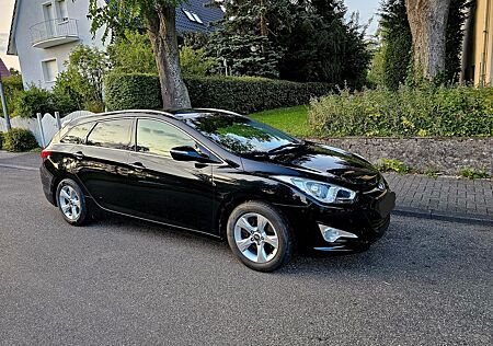 Hyundai i40 cw 2.0 GDI