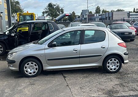 Peugeot 206 Filou-Euro4-Klima-TüvNeu