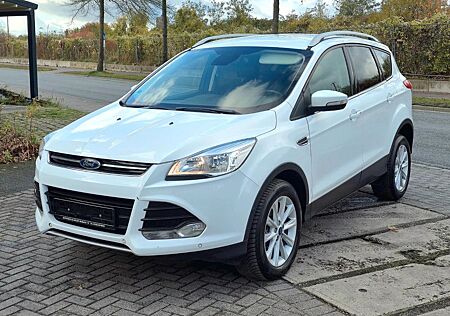 Ford Kuga gebraucht kaufen Ford Kuga Titanium