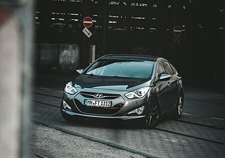 Hyundai i40 2.0 GDI Premium Automatik + Sportabgasanlage