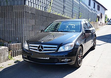 Mercedes-Benz C 200 CGI BlueEFFICIENCY AVANTG. Autom. AVAN...