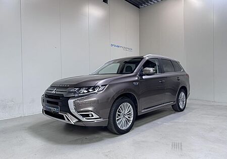 Mitsubishi Outlander 2.4 PHEV AWD Hybrid - Apple CarPlay -