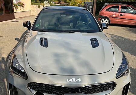 Kia Stinger 3.3 T-GDI GT AWD | 366 PS | Automati