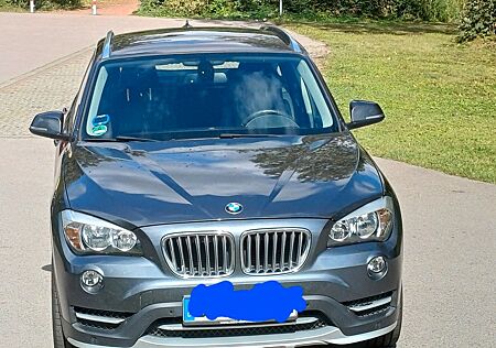BMW X1 xDrive20i Automatik -