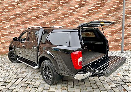 Nissan Navara NP300 Tekna - VOLLAUSSTATTUNG + HARDTOP