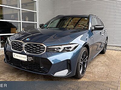 BMW M340d xDrive  Pano,AHK,DAProf,Standh,LM19"