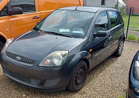 Ford Fiesta 1.3 Ambiente