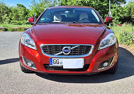 Volvo C70 D4 Geartronic INSCRIPTION