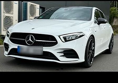 Mercedes-Benz A 200 AMG Plus Paket Mercedes Garanti bis 12/26