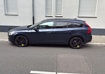 Volvo V60 D4 AWD Geartronic -