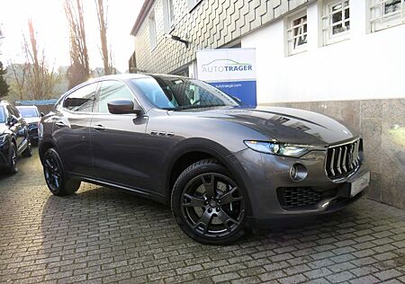 Maserati Levante S SQ4 // Pano, 360°, DAB, Luft