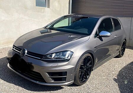 VW Golf Volkswagen 2.0 TSI 4MOTION BMT R R