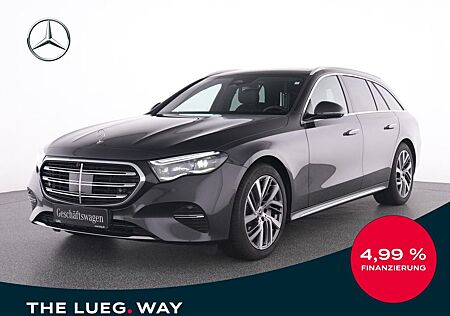 Mercedes-Benz E 200 T EXCLUSIVE+HYPERSCREEN+STANDHZG+PANO+AHK+