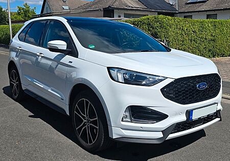 Ford Edge 2,0 l / Allrad / Top Zustand / Service Neu