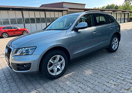 Audi Q5 3.2 FSI S tronic quattro