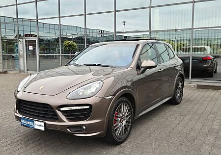 Porsche Cayenne GTS*Sport-Chrono*Panorama*Bose*Led