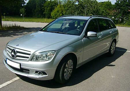 Mercedes-Benz C 180 CGI T BlueEFFICIENCY -
