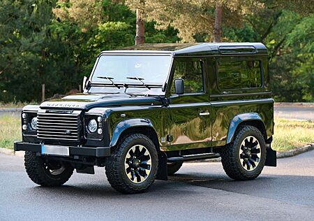Land Rover Defender 90 V8 5.0L Works 70th Edition 1 of 150