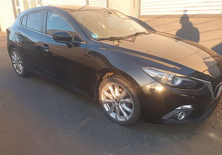 Mazda 3 2.2 SKYACTIV-D 150 Center-Line Auto Center...