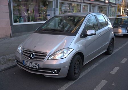 Mercedes-Benz A 170 -Top Zustand, zuverlässig, Perfekt für Oma