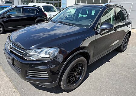 VW Touareg Volkswagen 3.0TDI 4Motion Bi-Xenon DSG PDC Navi 19"