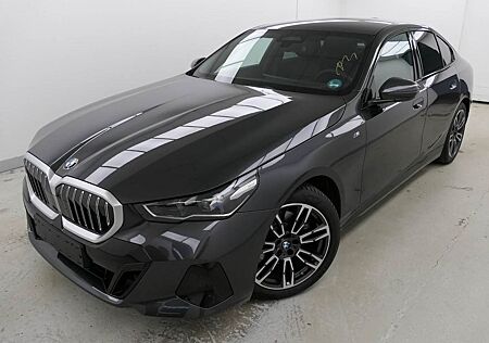 BMW 520i M Sport -- DrivingProf/AHK/STHZG/HeadUp/uvm