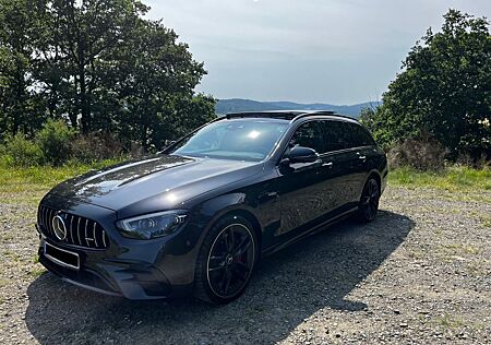 Mercedes-Benz E 53 AMG Mercedes-AMG E 53 4MATIC+ T DISTR + AHK
