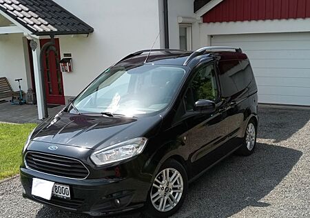 Ford Tourneo Courier 1.0 EcoBoost 74kW Titanium T...