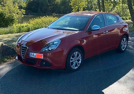 Alfa Romeo Giulietta 2.0 JTDM 16V 103kW - Viele neue Teile