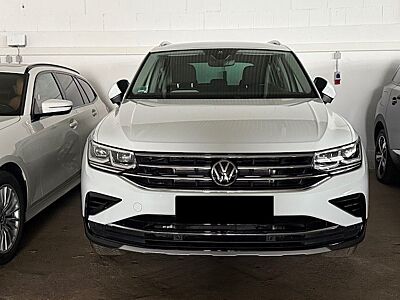 Volkswagen Tiguan Elegance 4Motion+PDC+Navi+LED+DAB+LM