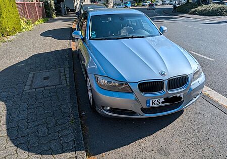 BMW 318i -