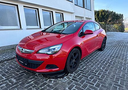 Opel Astra J GTC Edition