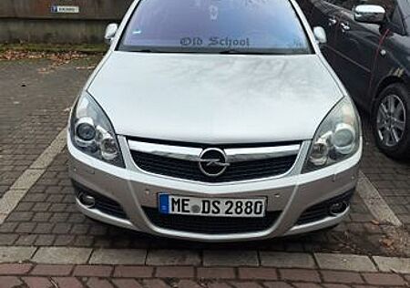 Opel Signum 2.0 Turbo -