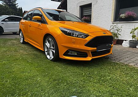 Ford Focus 2,0TDCi ST Leder-Sport-Paket Turnier ST