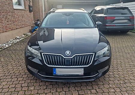 Skoda Superb 2.0 TDI SCR 140kW DSG Ambition Combi ...