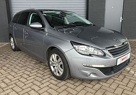 Peugeot 308 1.6 BlueHDi PANO-LED-NAVI-ECC