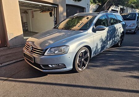 VW Passat Variant Volkswagen 2.0 TDI Highline | BJ