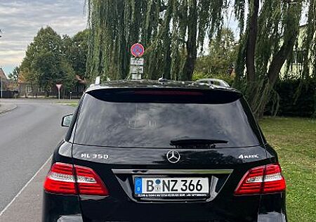 Mercedes-Benz ML 350 gebraucht kaufen Mercedes-Benz ML 350 GLE/ 4MATIC -Voll Scheckheft gepflegt