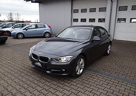 BMW 320d Sport*2Hnd*BiXen*PDC*Nav*MFL*Klimauto*SitzH