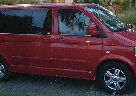 VW T5 Multivan Volkswagen Highline