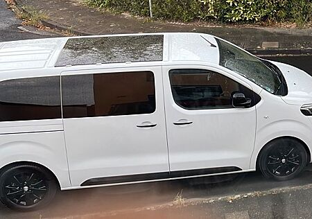 Toyota Pro Ace Executive Camping 2,0-l-D 130kW