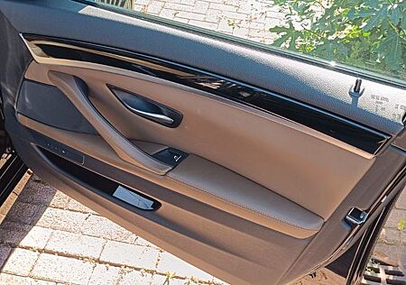 BMW 530D Luxury Line