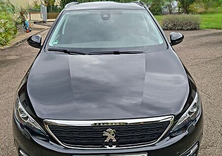 Peugeot 308 PureTech 130 Style SW Style