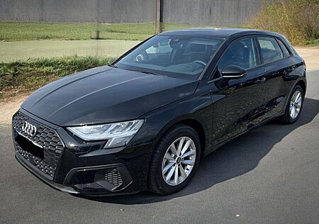 Audi A3 30 TFSI 1.0 TFSI Sitzh. Klima Licht Pak.