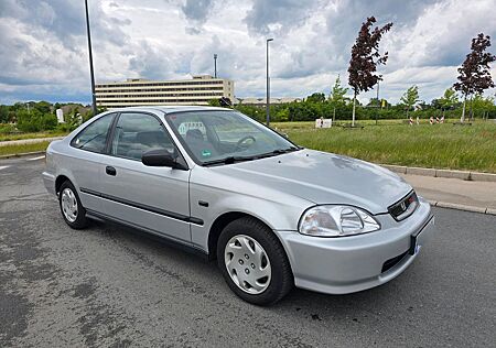 Honda Civic 1.6i LS LS