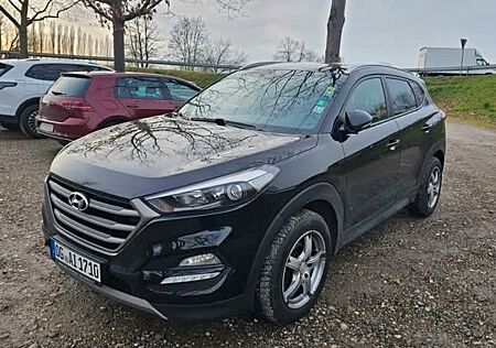 Hyundai Tucson 2.0 CRDi 100kW Style 2WD Style