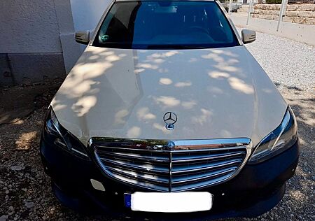 Mercedes-Benz E 200 BlueTEC T -