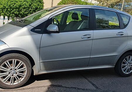 Mercedes-Benz A 180 Eilverkauf, Rentner A., CDI KOMBILIMOUSE