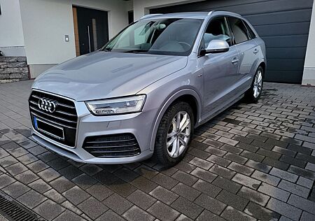 Audi Q3 1.4TFSI cyl on d.S tronic sport LED Alcantara